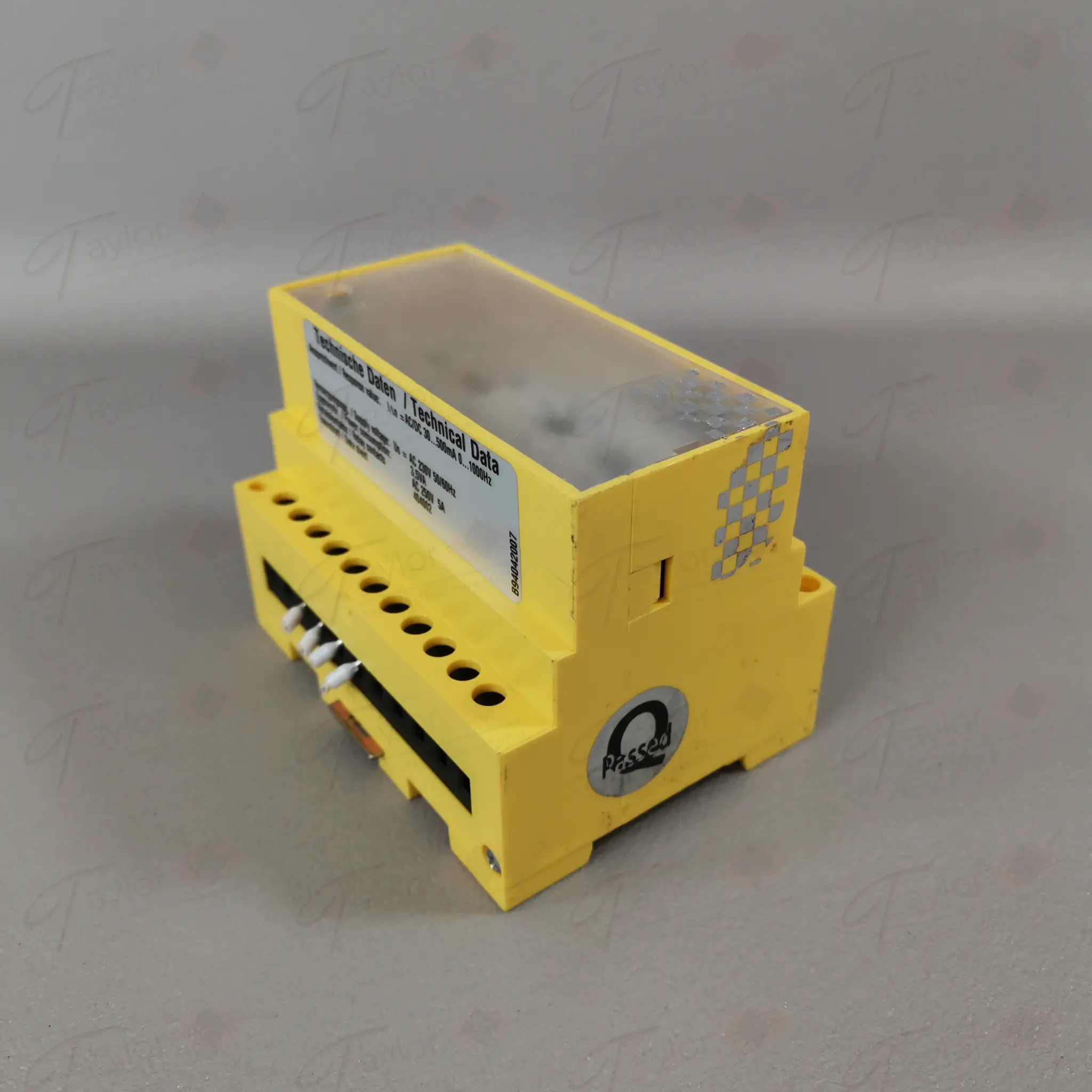 Produktfoto 1 von Bender RCMA472LY
