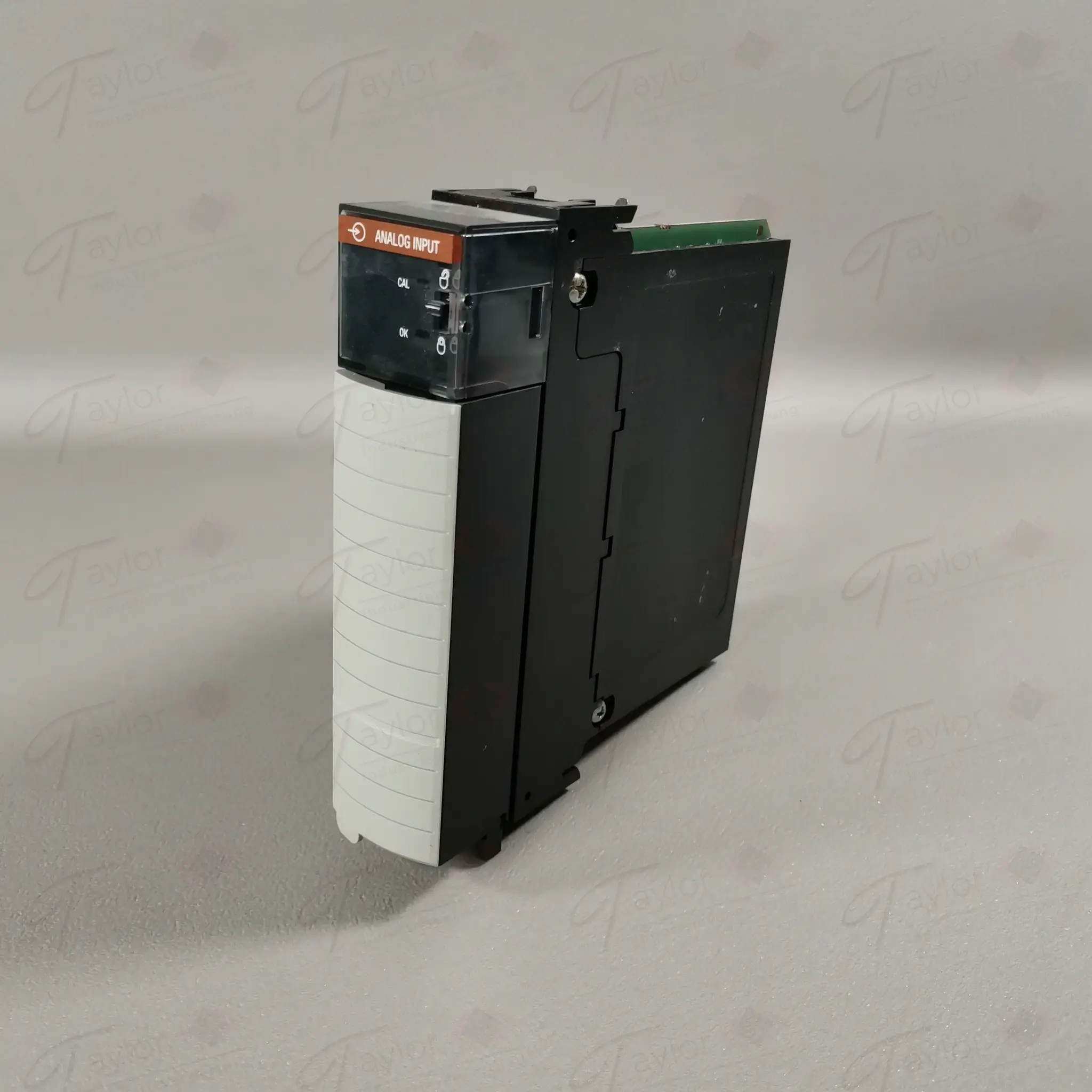 Produktfoto 1 von Allen Bradley 1756-IF16/A 96240877 B01