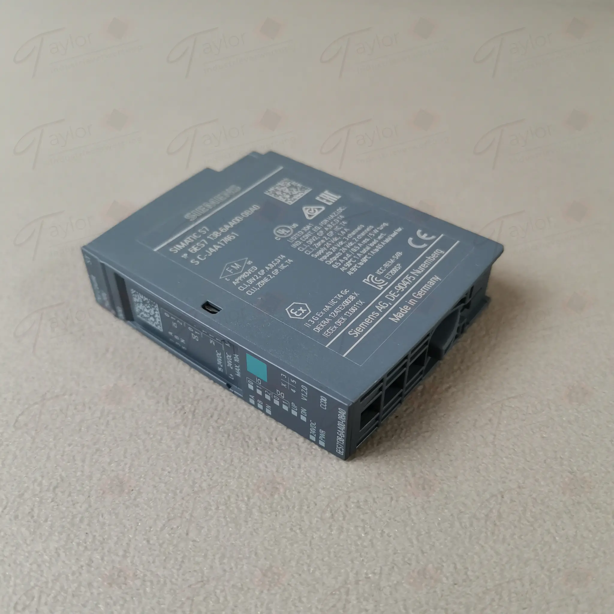 Produktfoto 1 von Siemens 6ES7 138-6AA00-0BA0 / 6ES7138-6AA00-0BA0