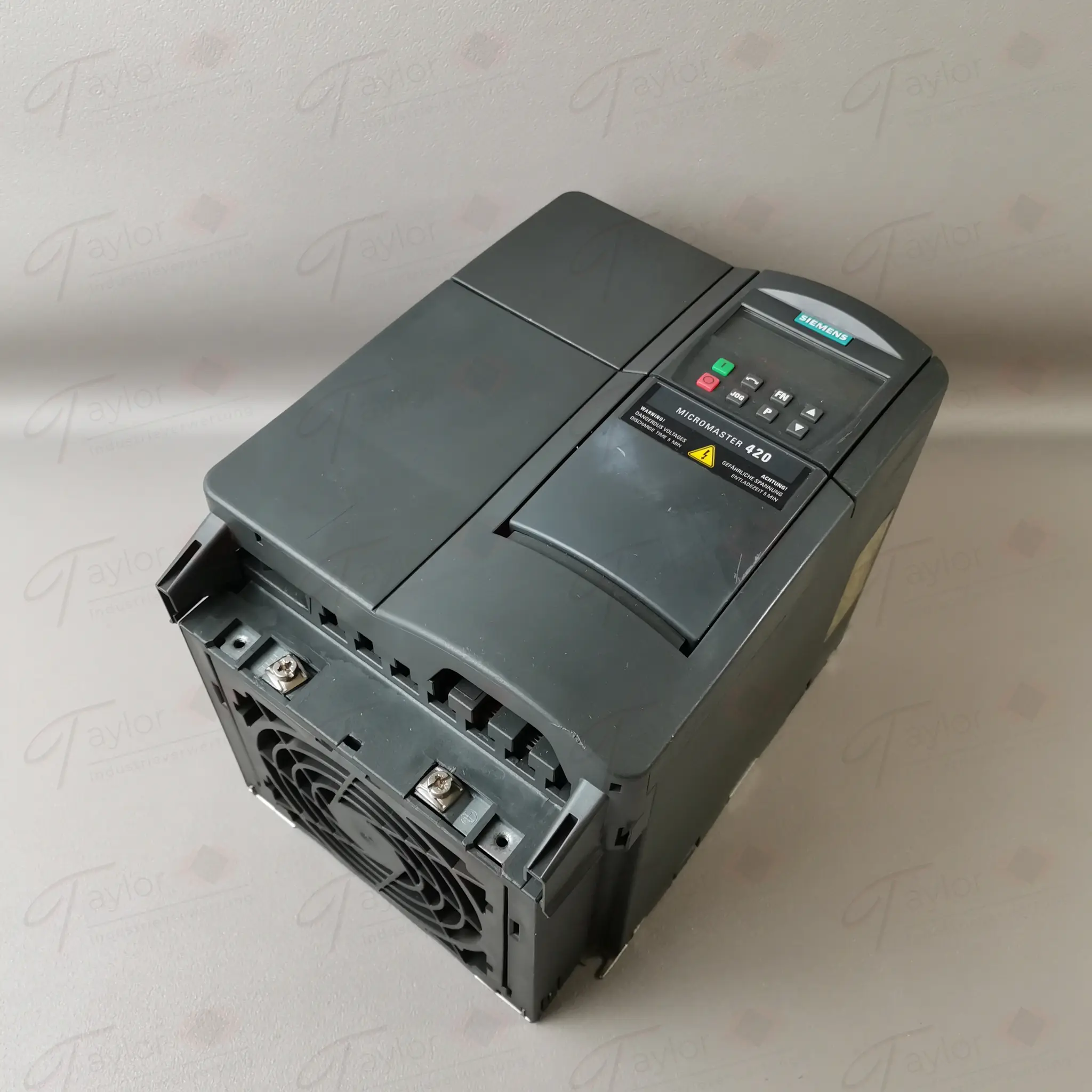 Produktfoto 1 von Siemens 6SE6420-2UD31-1CA0 / 6SE6 420-2UD31-1CA0
