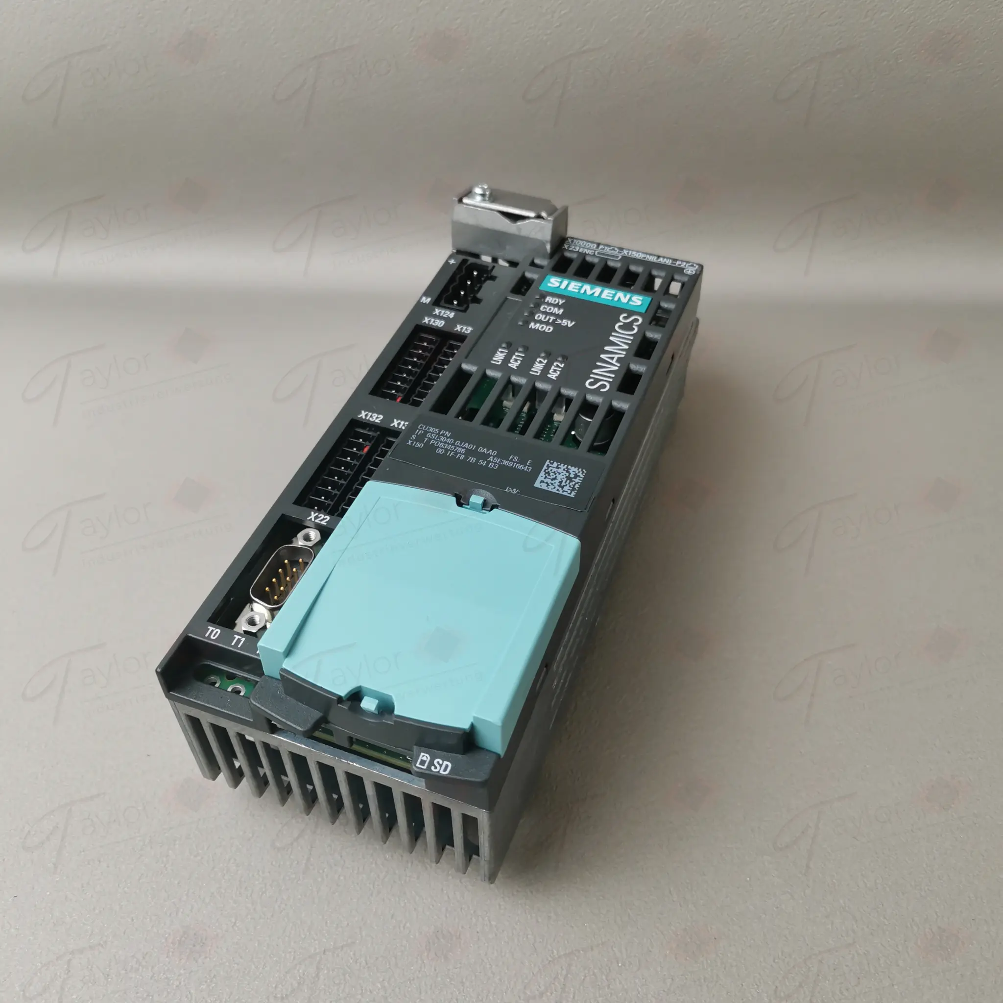 Produktfoto 1 von Siemens 6SL3040-0JA01-0AA0 / 6SL3 040-0JA01-0AA0 ohne Stecker, mit Klappe