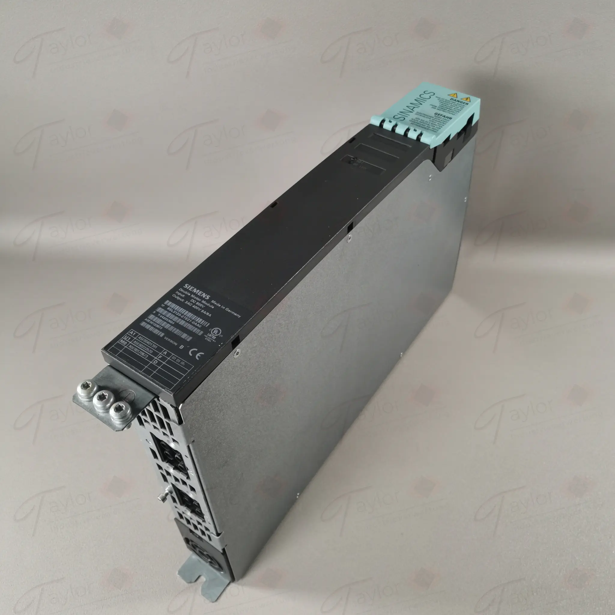 Produktfoto 1 von Siemens 6SL3120-2TE21-0AA0 / 6SL3 120-2TE21-0AA0