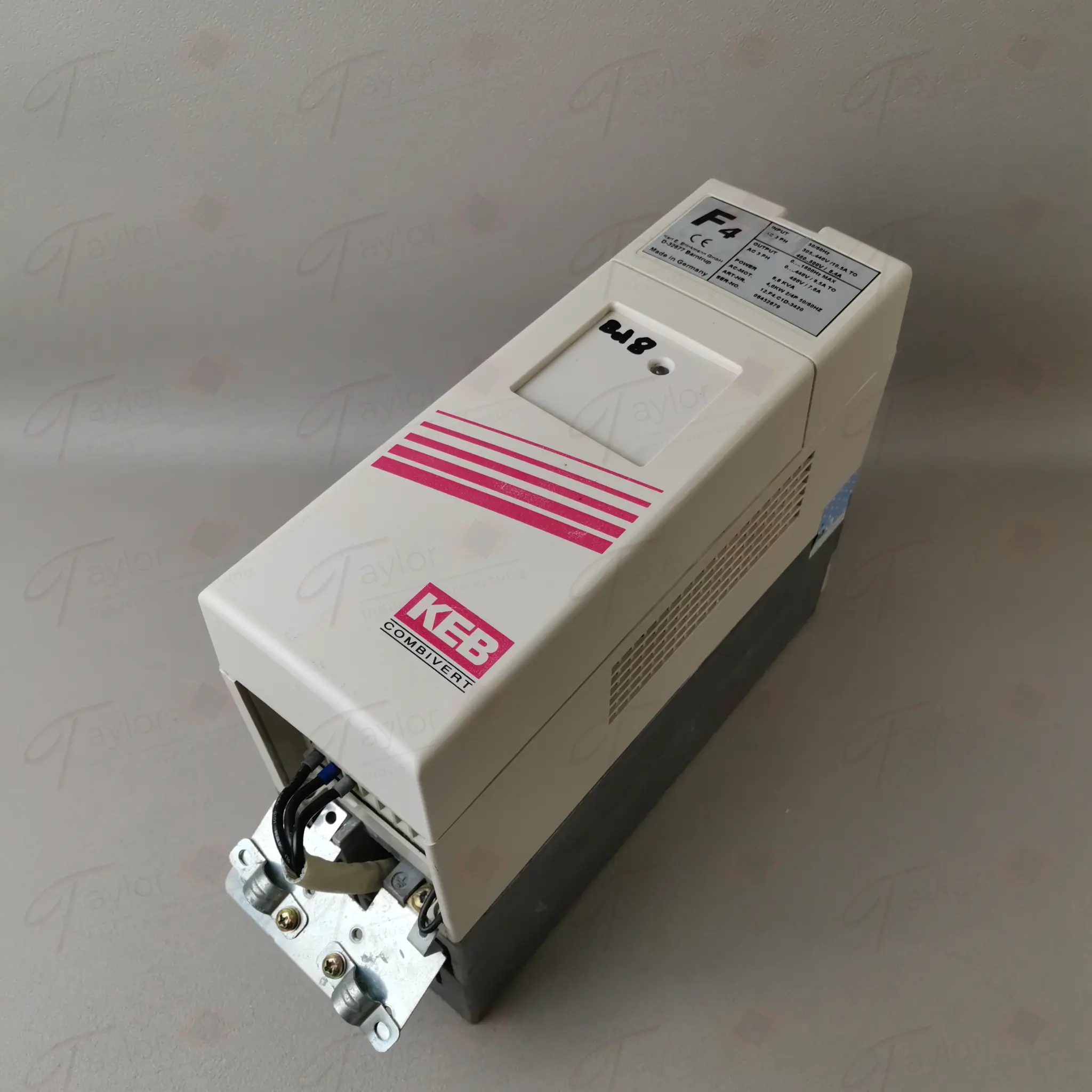Produktfoto 1 von KEB 12.F4.C1D-3420