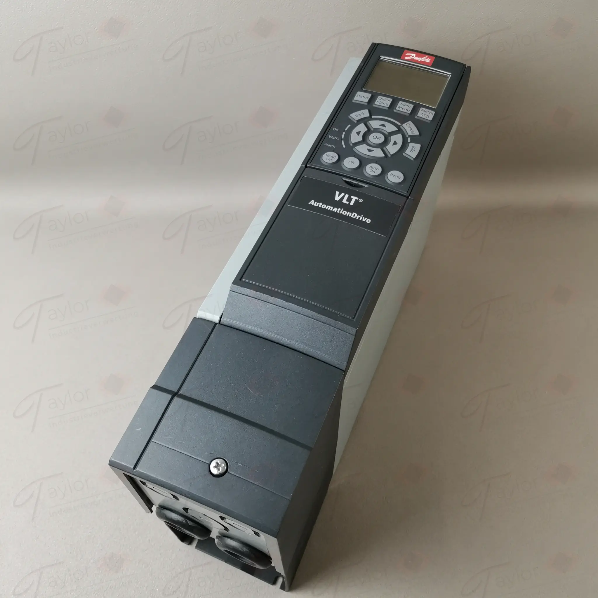Produktfoto 1 von Danfoss VLT FC-302P1K5T2E20H2BGXXXXSXXXXA0BXCXXXXDX