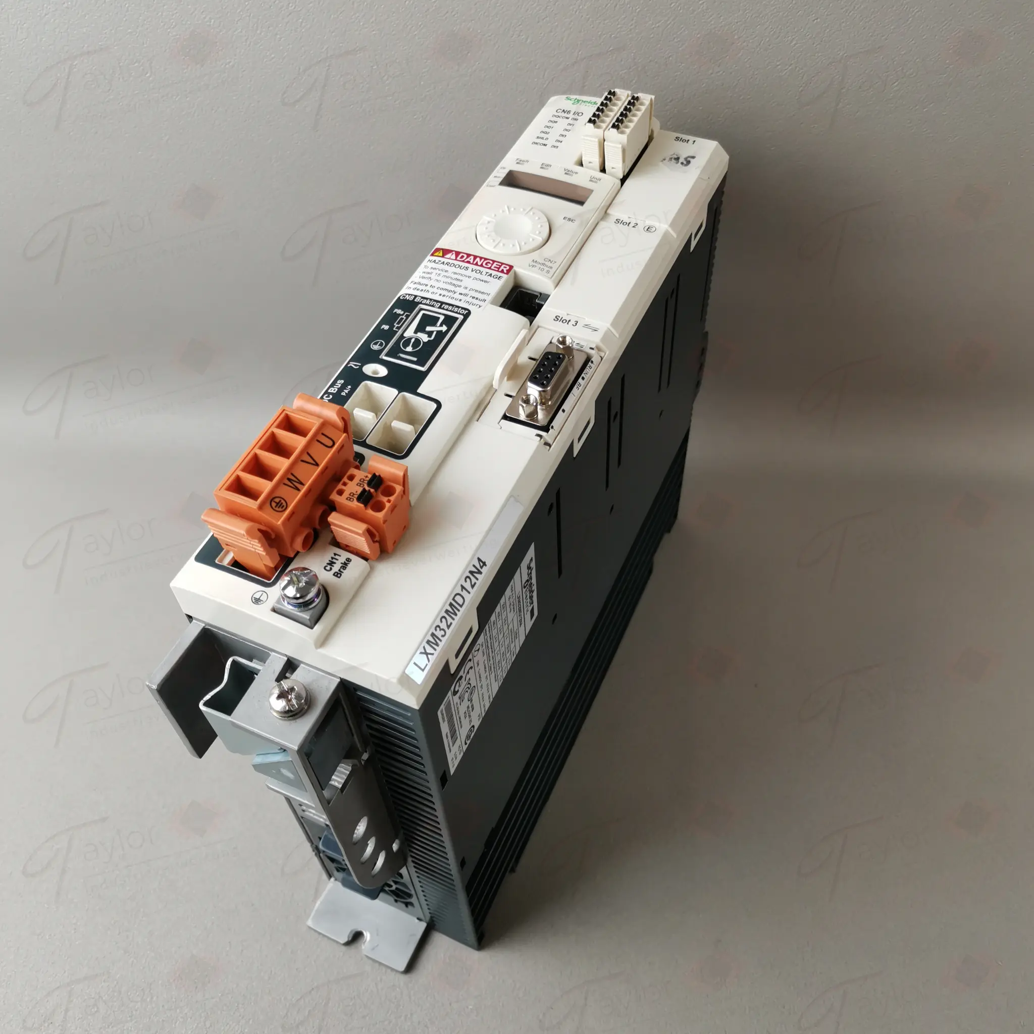 Produktfoto 1 von Schneider LXM32MD12N4