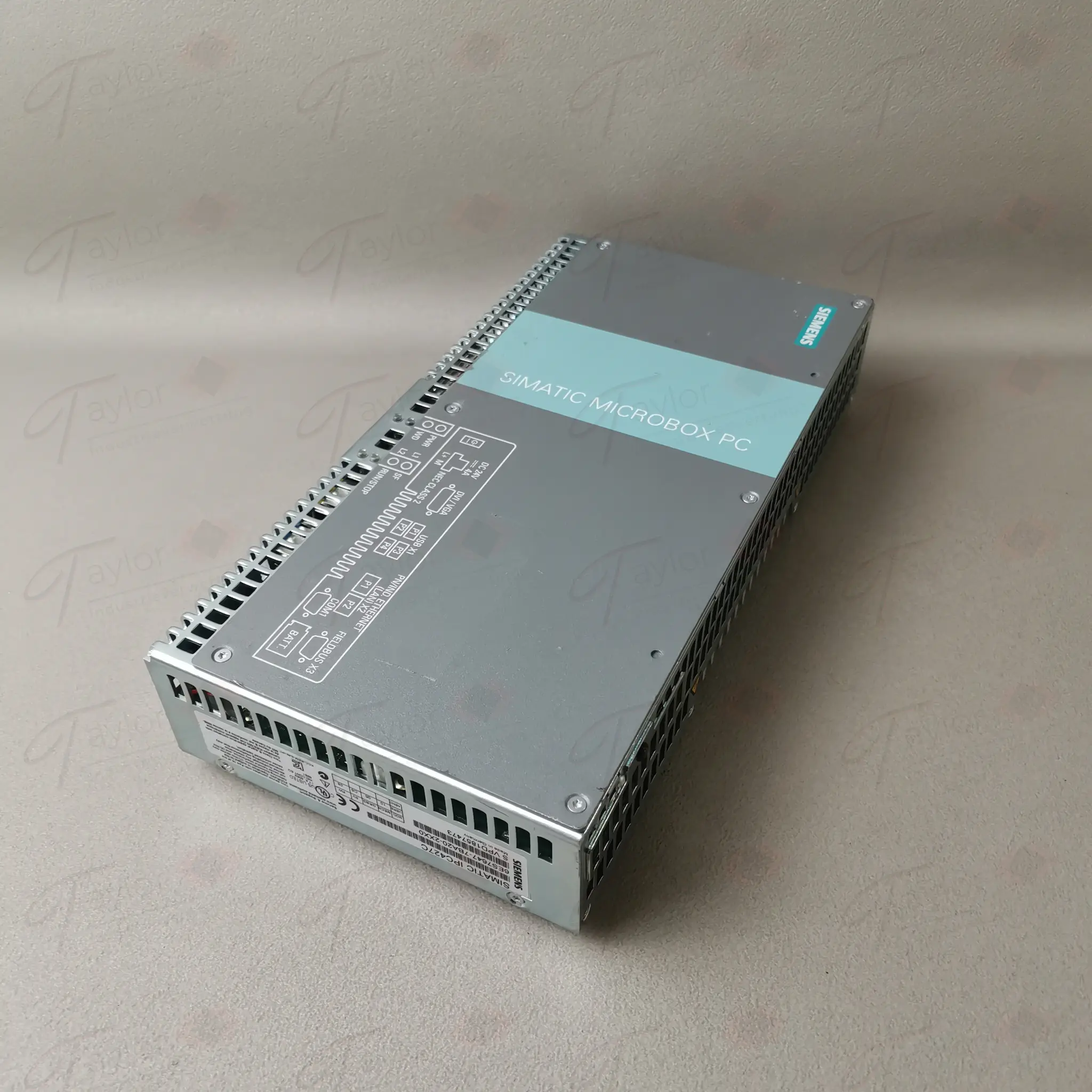 Produktfoto 1 von Siemens 6ES7647-7BA20-2XX0 / 6ES7 647-7BA20-2XX0