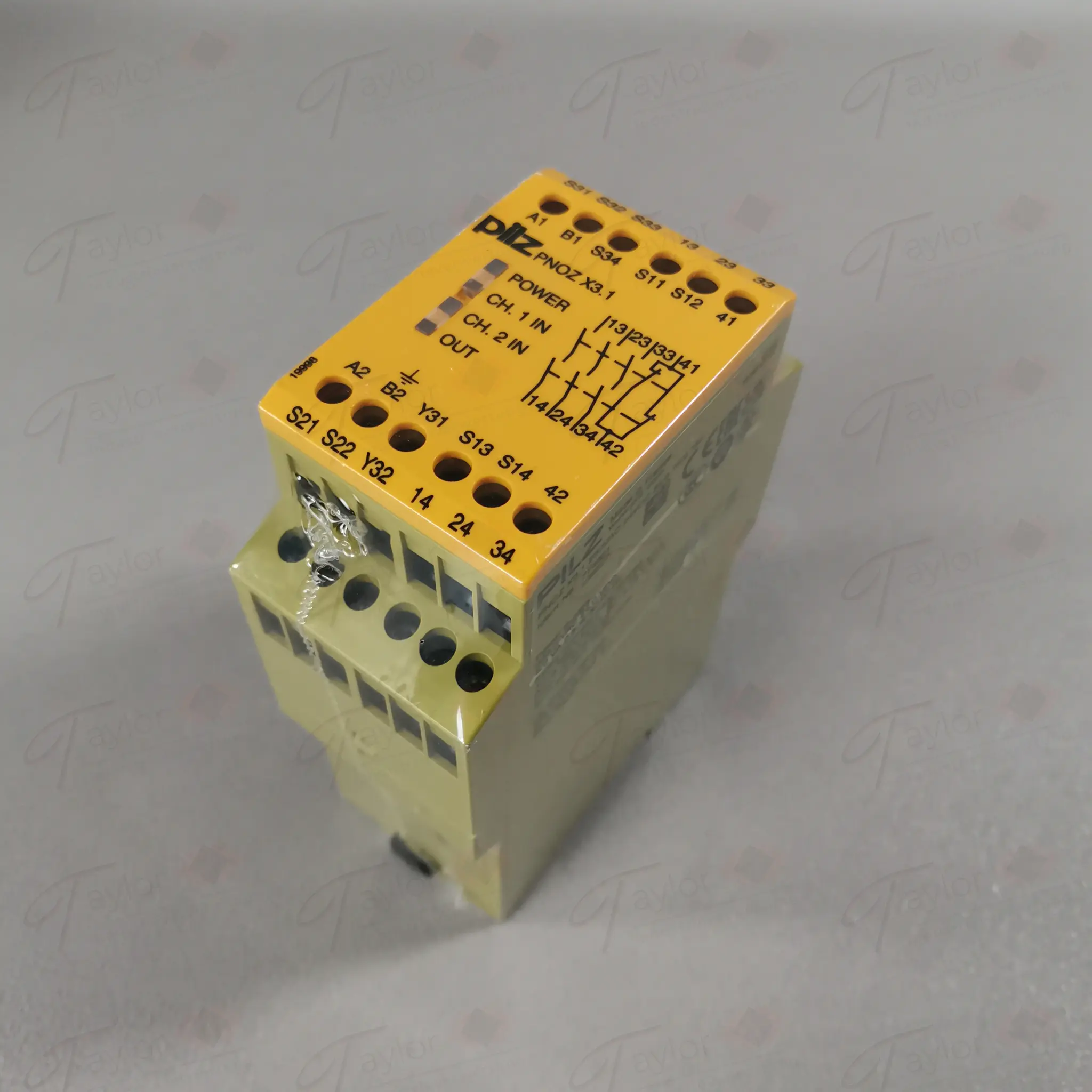 Produktfoto 1 von Pilz 774321 PNOZ X3.1 230VAC 24VDC 3n/o 1n/c 1so NEU OVP versiegelt