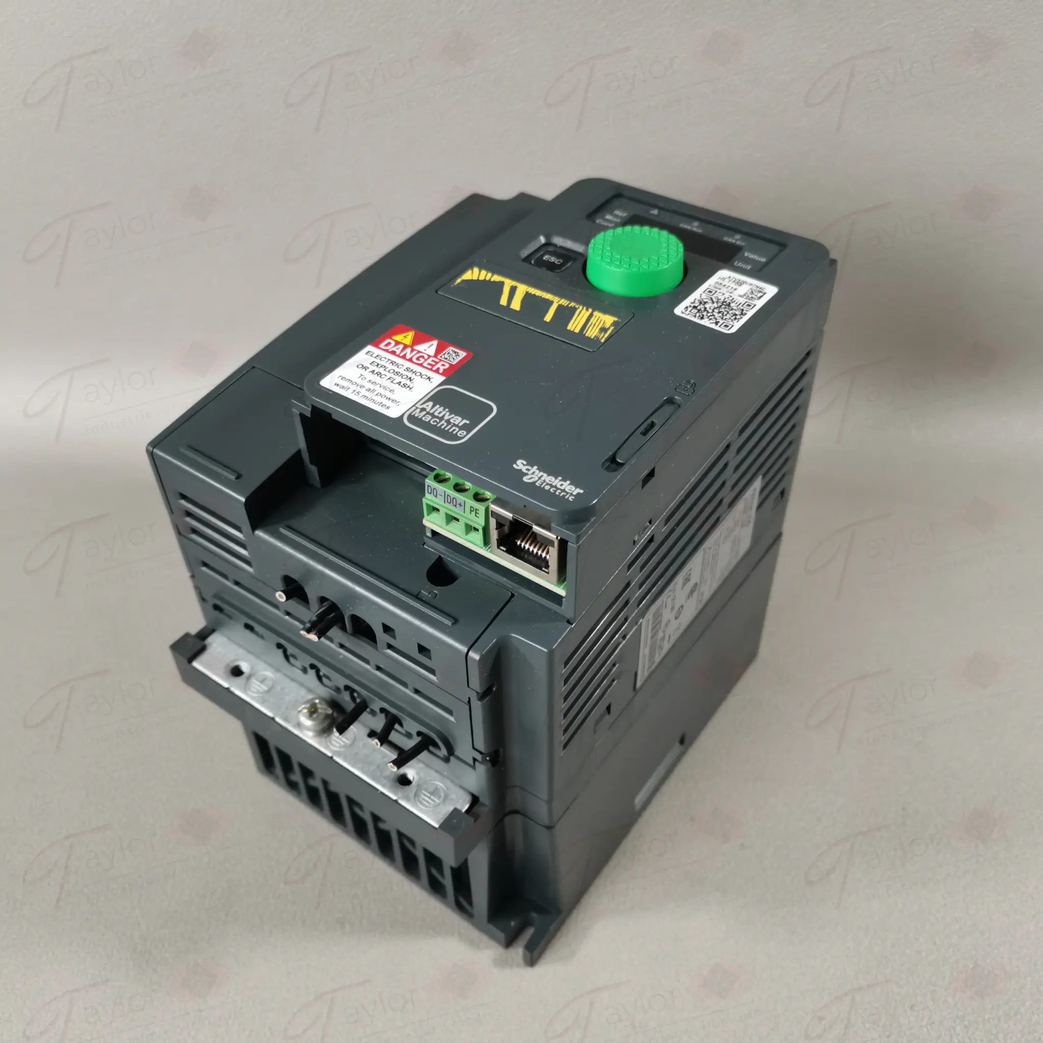 Produktfoto 1 von Schneider Altivar 320 ATV320U07N4C