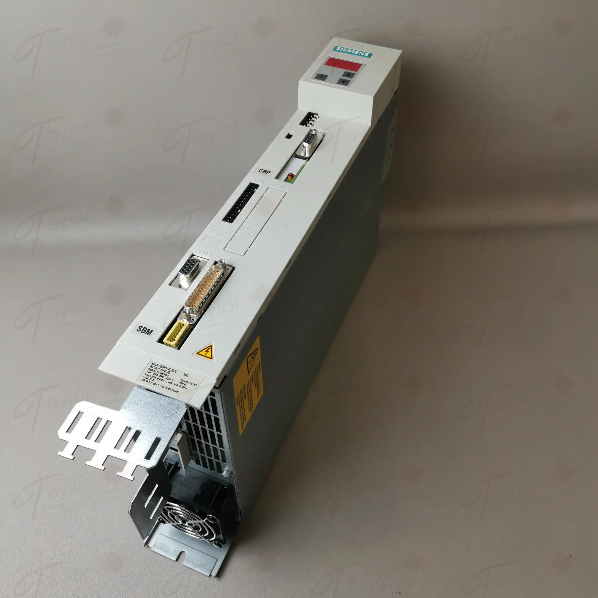 Produktfoto 1 von Siemens 6SE7015-0EP50-Z Z=G91+C43 NEU ohne OVP