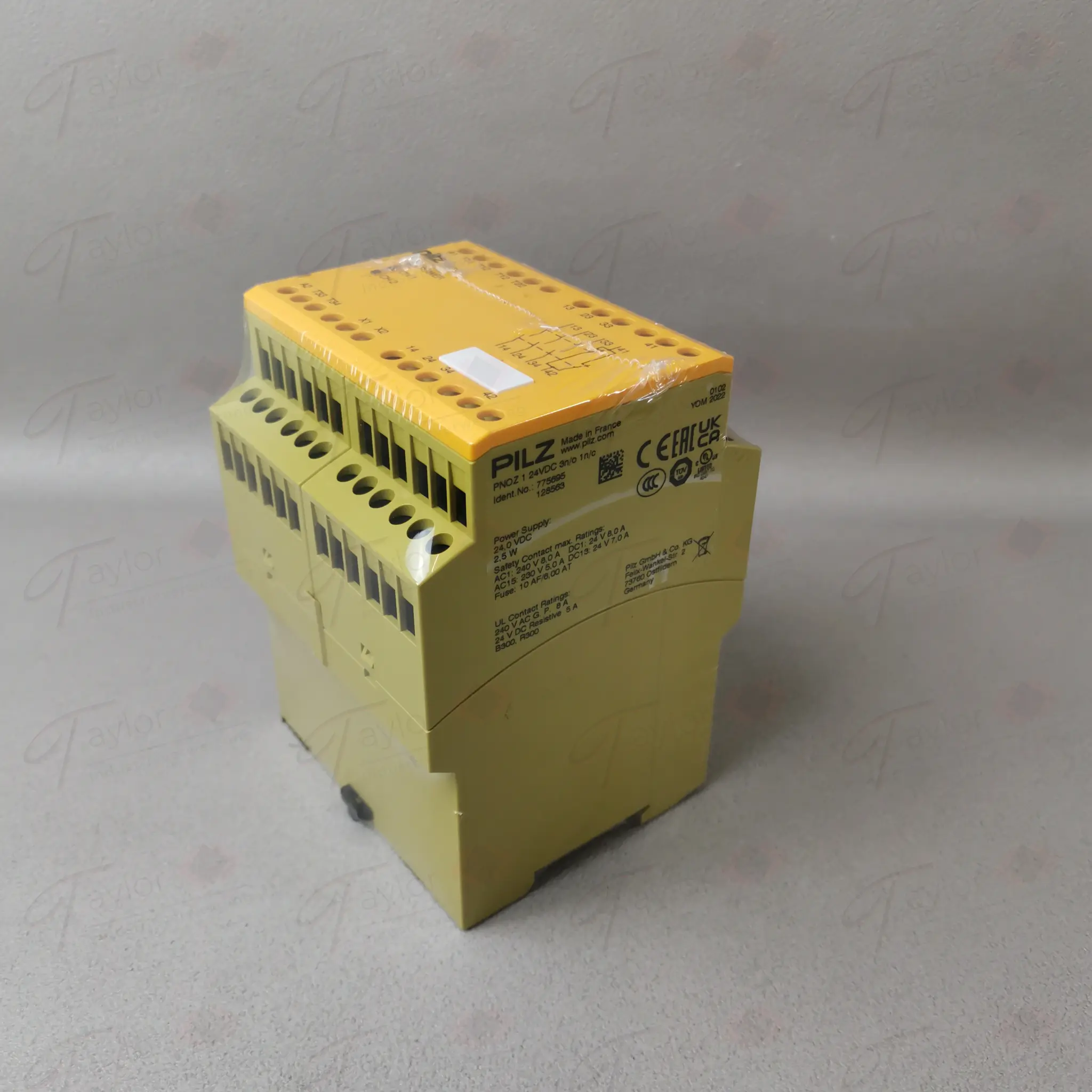 Produktfoto 1 von Pilz 775695 PNOZ 1 24VDC 3n/o 1n/c NEU OVP versiegelt