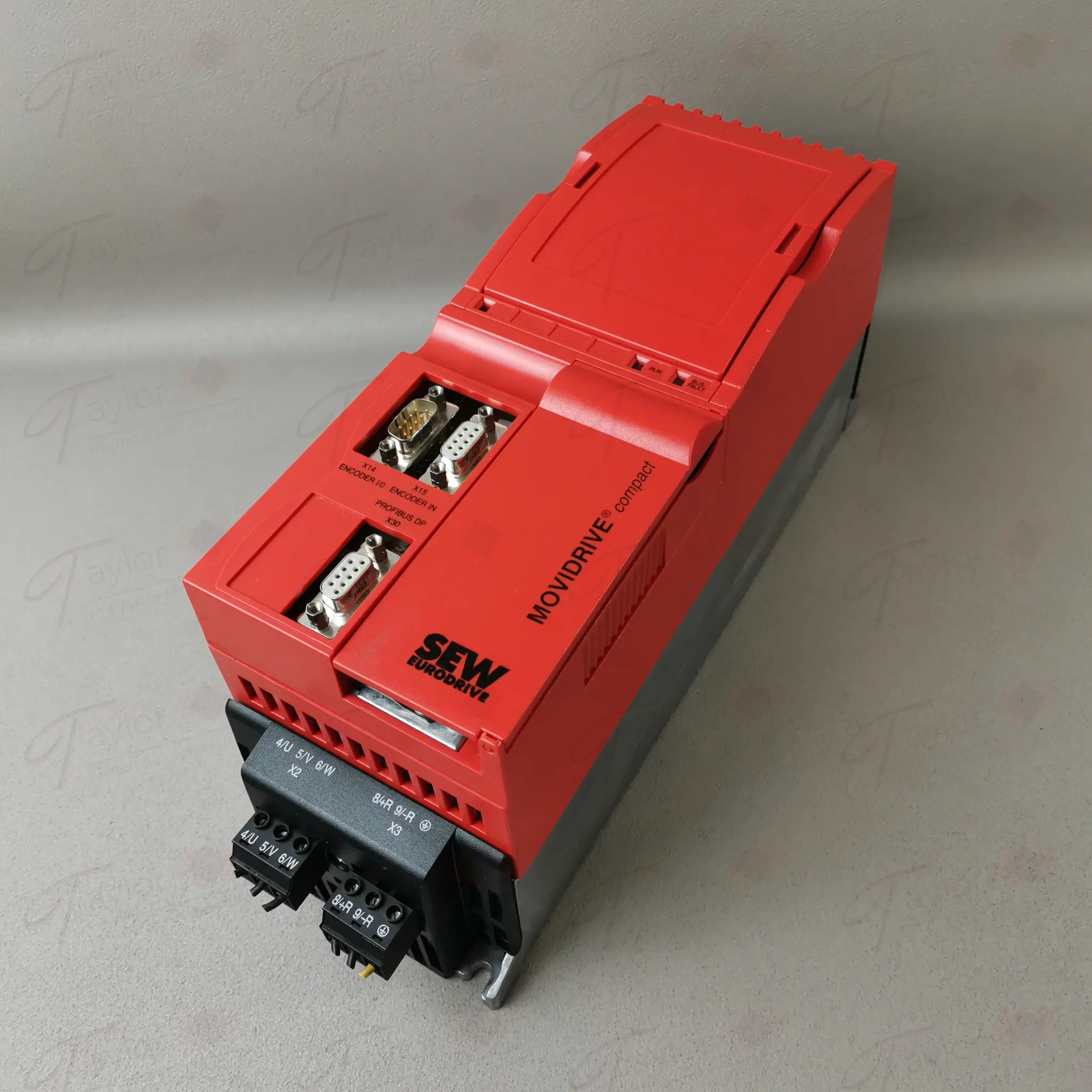 Produktfoto 1 von SEW MCV41A0022-5A3-4-0T + MDX60A0022-5A3-4-00