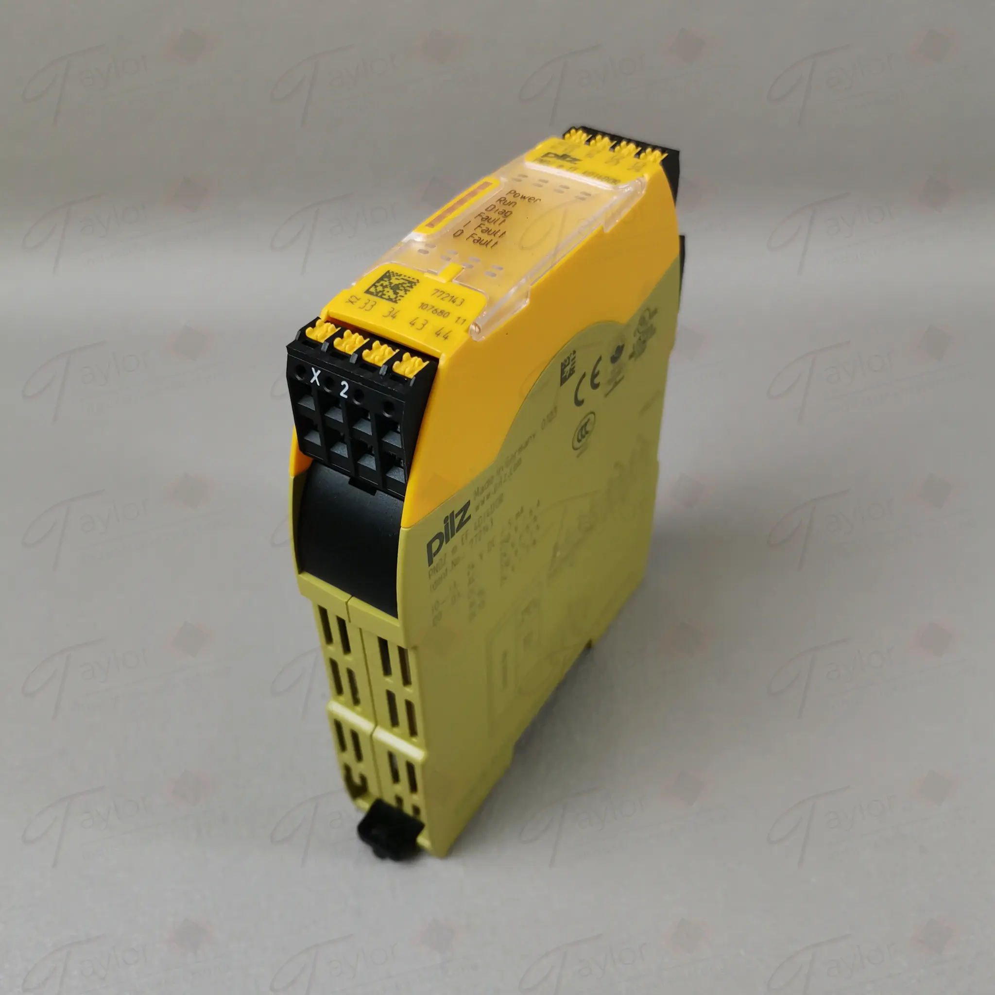 Produktfoto 1 von Pilz 772143 PNOZ m EF 4DI4DOR