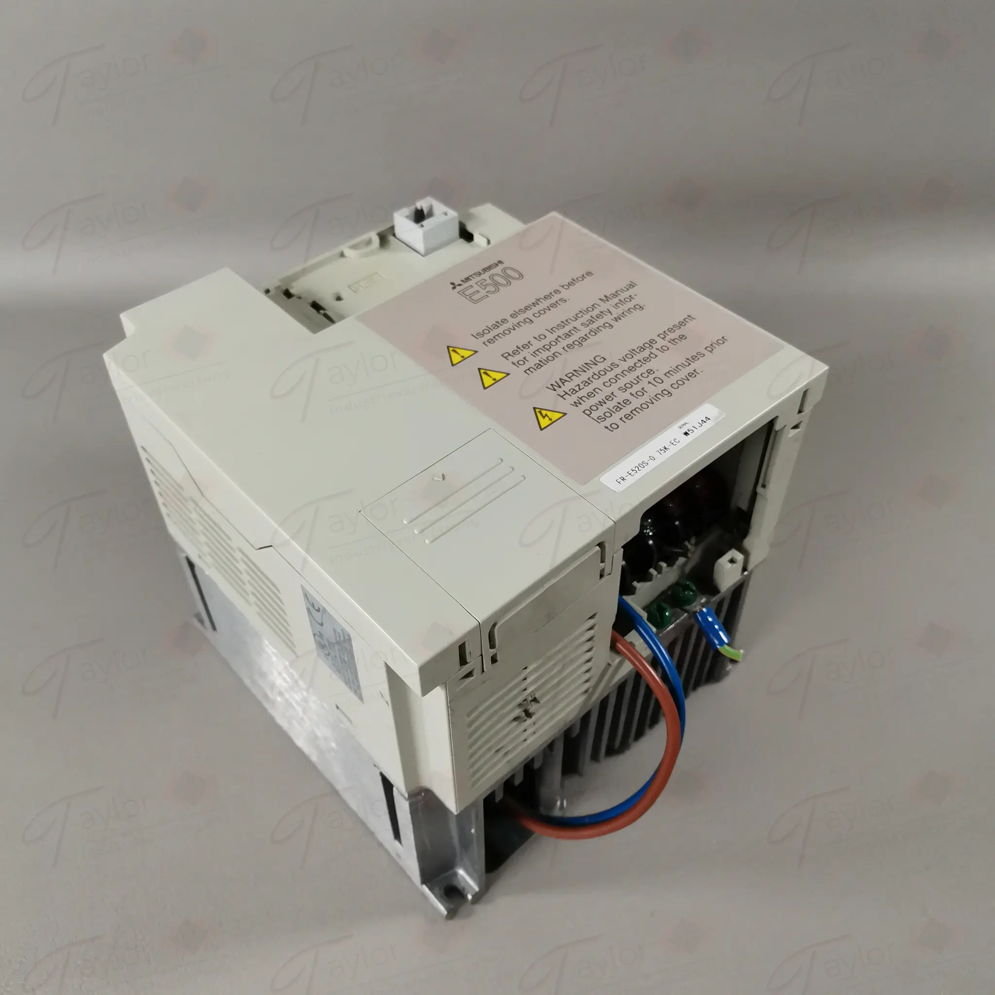 Produktfoto 1 von Mitsubishi FR-E520S-0.75K-EC ohne Anzeige