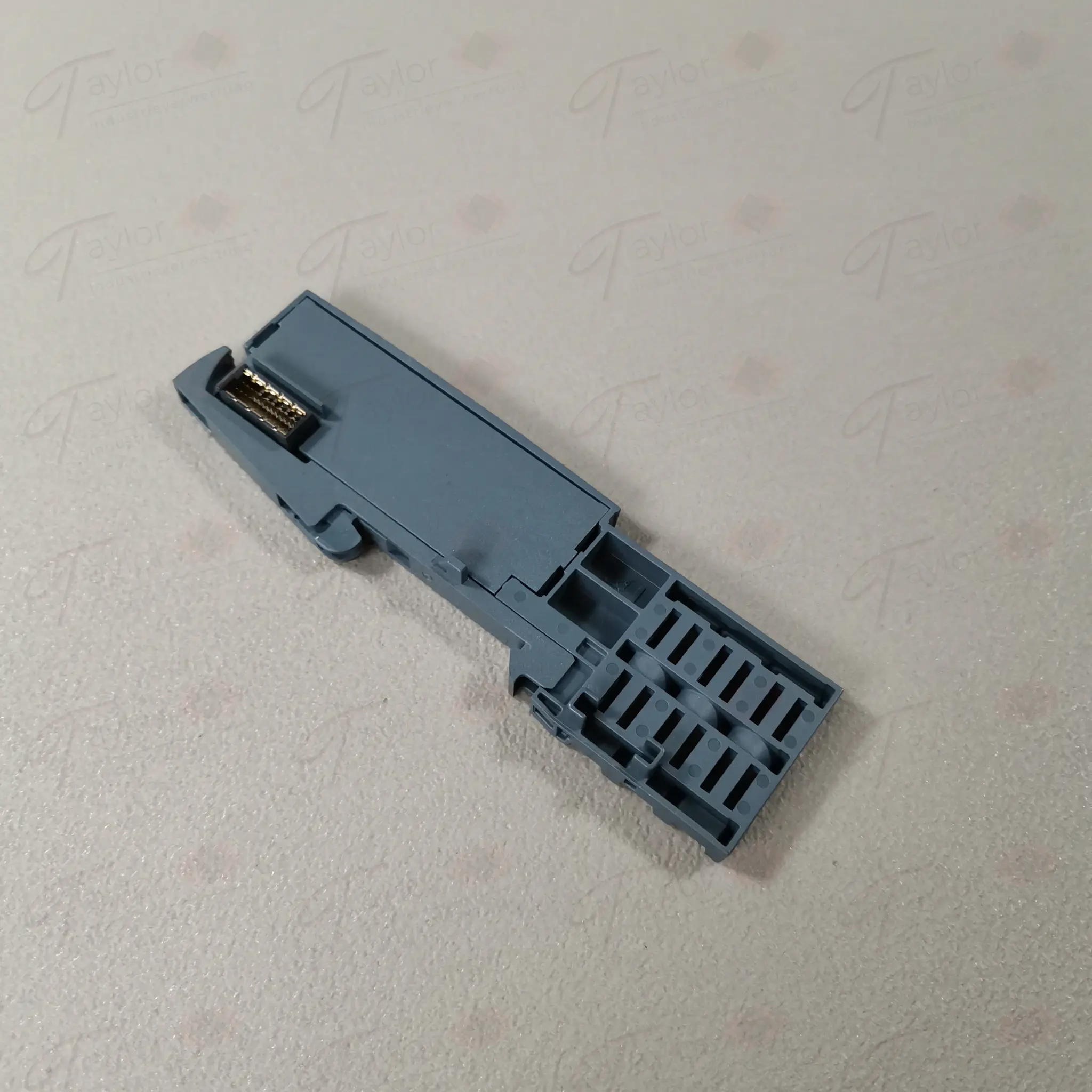 Produktfoto 1 von Siemens 6ES7 193-6PA00-0AA0 / 6ES7193-6PA00-0AA0