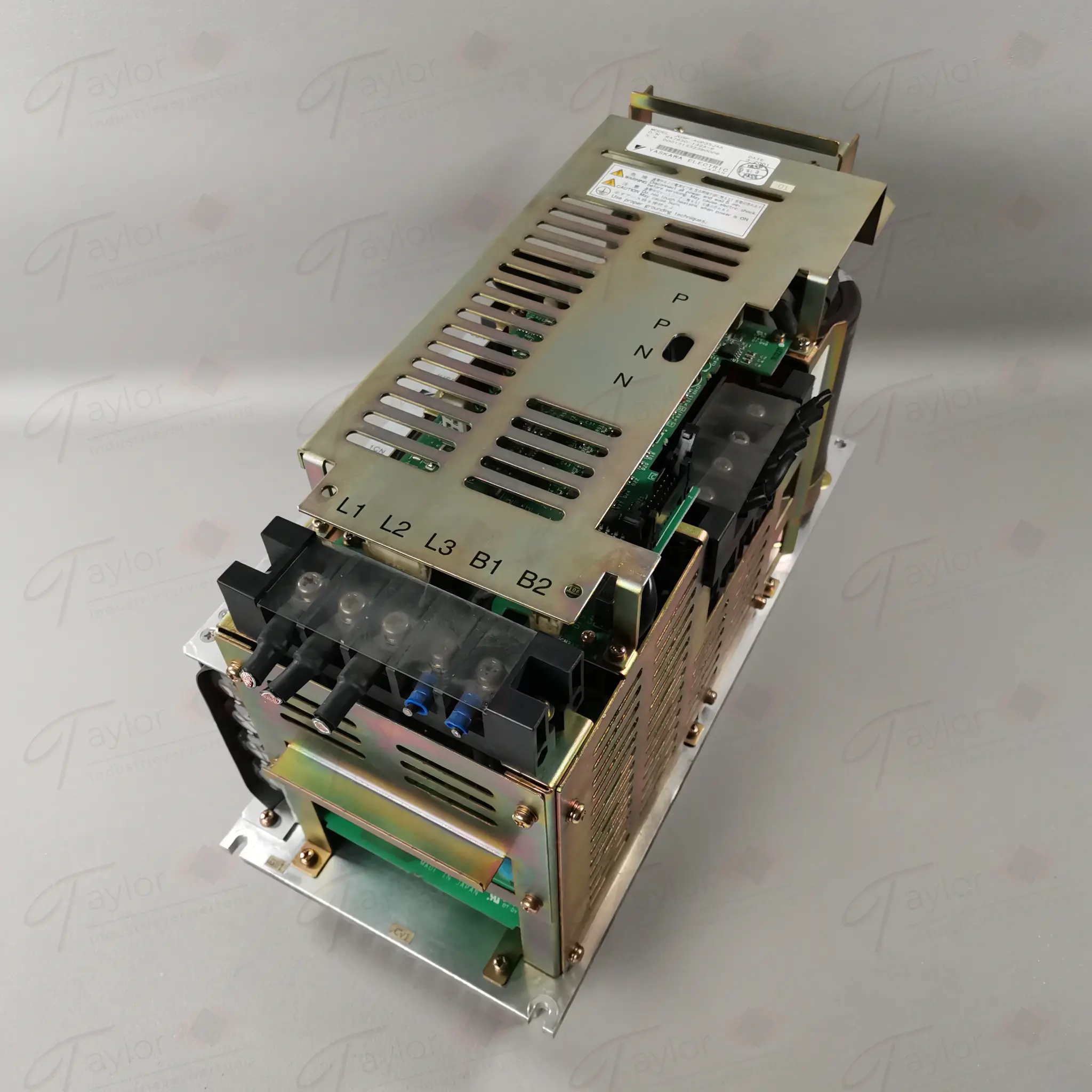 Produktfoto 1 von Yaskawa JUSP-ACP35JAA