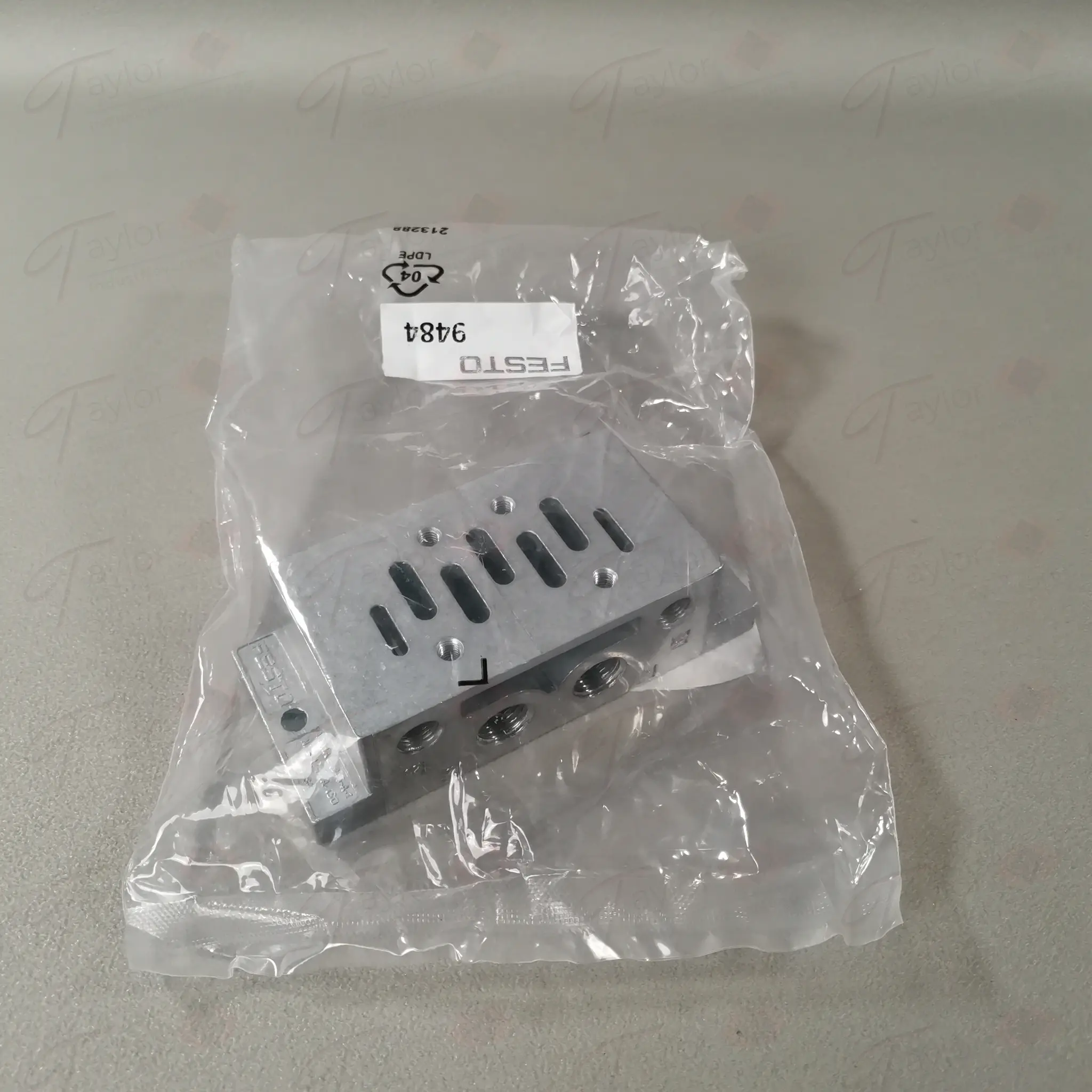 Produktfoto 1 von Festo 9484 NAS-1/4-1A-ISO NEU