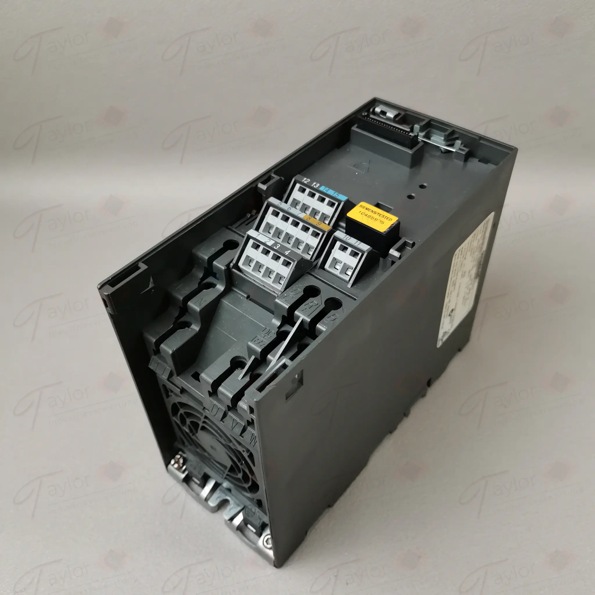 Produktfoto 1 von Siemens 6SE6420-2AB12-5AA1 / 6SE6 420-2AB12-5AA1 ohne Abdeckung