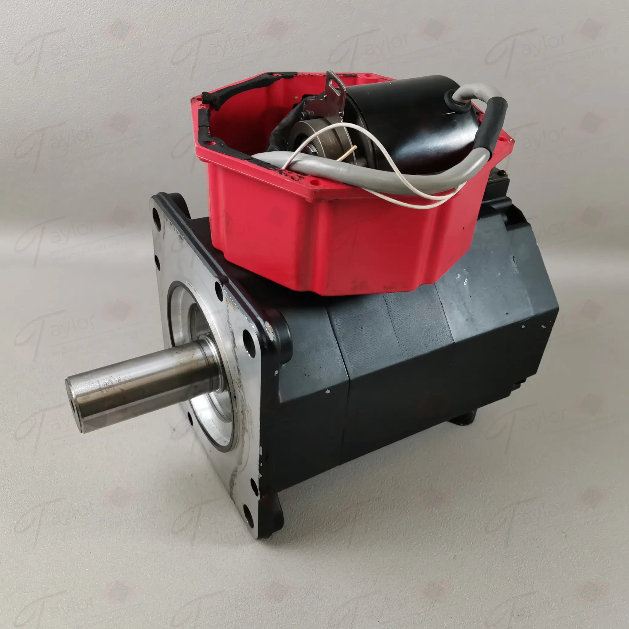 Produktfoto 1 von Fanuc A06B-0315-B033 Encoder demontiert