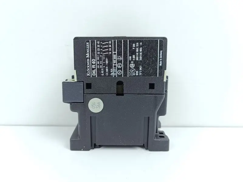 Produktfoto 1 von Moeller DIL R 40 Hilfsschütze Contactor Relay DILR40 UNUSED & OVP