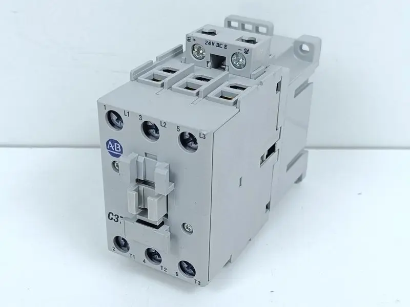 Produktfoto 1 von Allen-Bradley 100-C37E 100-C37E*00 SER.C 6kV 690V 65A TOP ZUSTAND
