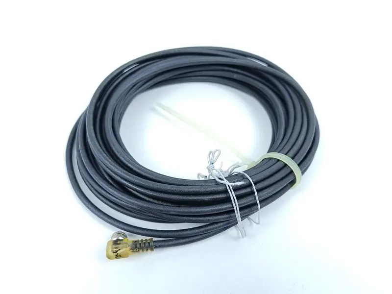 Produktfoto 1 von Baumer ESW 31SH1000 Kabeldose M8 3-pol  TOP ZUSTAND