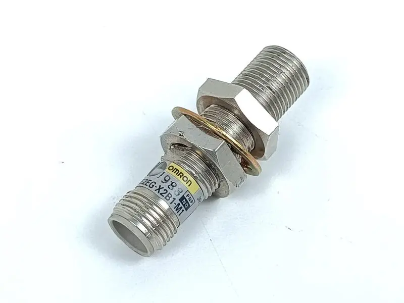 Produktfoto 1 von OMRON E2EG-X2B1-M1 Induktiver Näherungsschalter NEUWERTIG
