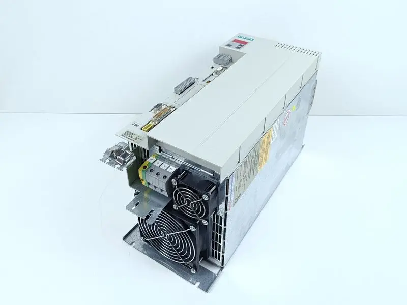 Produktfoto 1 von Siemens Masterdrives MC 6SE7023-4TP70-Z Version C Z:G91+C43 TOP ZUSTAND & TESTED