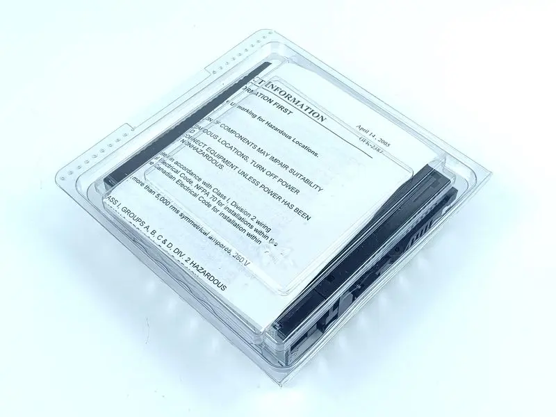 Produktfoto 1 von Fanuc IC693MDL740H IC693MDL740 H 12/24VDC 0.5A 16PT POS UNUSED & SEALED