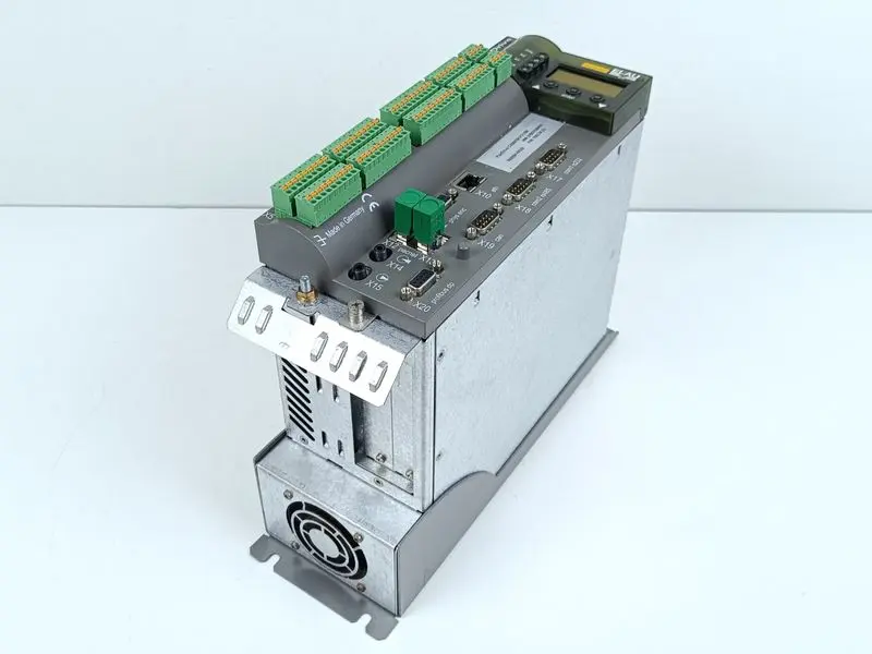 Produktfoto 1 von ELAU PacDrive C600/10/1/1/1/00 HW: 2HB3100451 FW: V00.24.23 TESTED & NEUWERTIG