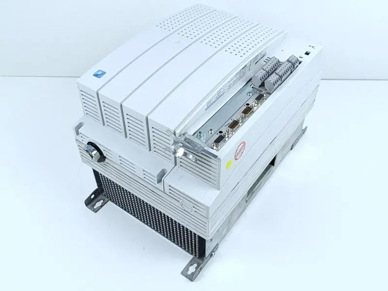 Produktfoto 1 von Lenze Servo Drive EVS9329-ES 33.9329SE.3F.21 400V 56A 46,6kVA TESTED TOP ZUSTAND