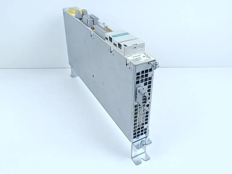 Produktfoto 1 von Siemens Simodrive 6SN1146-1AB00-0BA1 U/E-MODUL IN-EXT.5/10KW FS:D UNUSED &OVP
