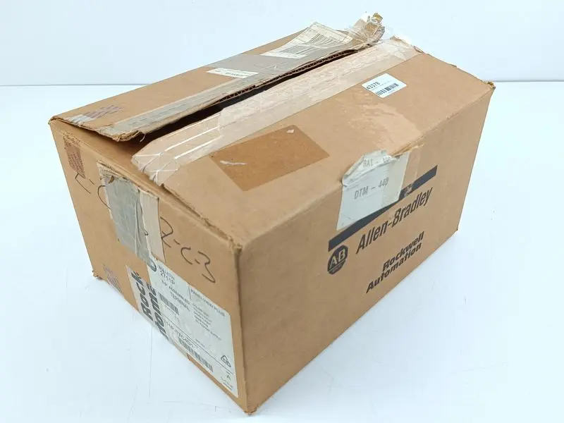 Produktfoto 1 von Allen Bradley PanelView Plus 700 2711P-RP1 2711P-T7C4D1 NEUWERTIG & OVP