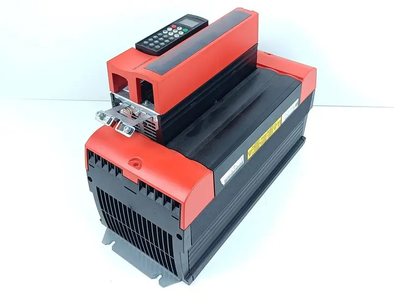 Produktfoto 1 von SEW MDX61B0220-503-4-00 MDX60A0220-503-4-00 +Keypad  22kw 400V TESTED NEUWERTIG