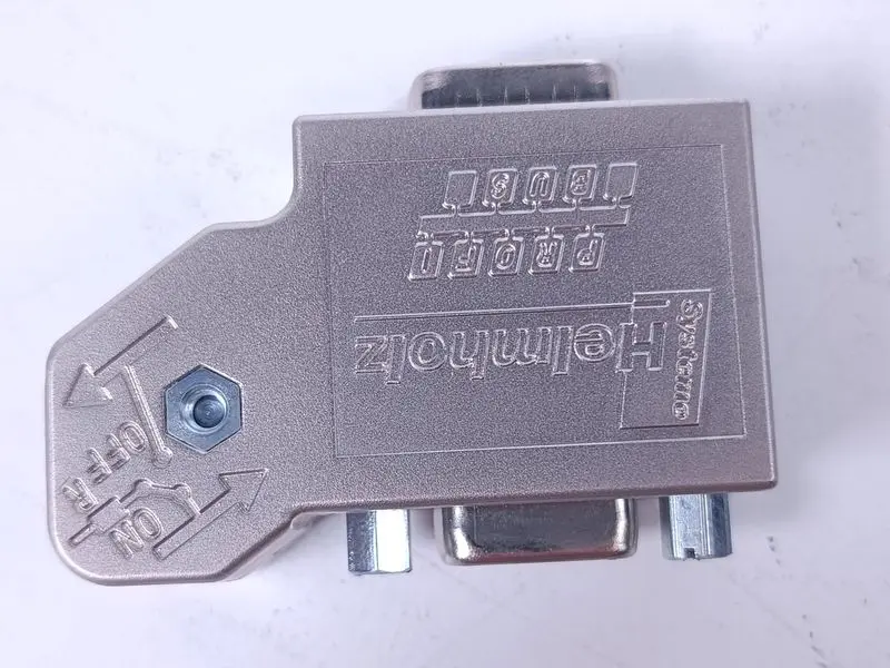 Produktfoto 1 von Helmholz Profibusstecker 700-972-0BB41 Busanschlussstecker 35 Grad NEUWERTIG