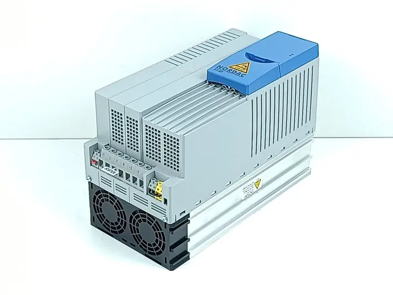 Produktfoto 1 von NORDAC SK 515E-112-340-A SK515E-112-340-A  11kw 400V Part-No. 275721101 UNUSED