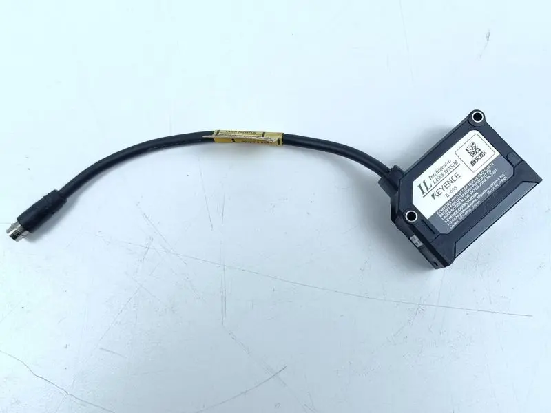 Produktfoto 1 von Keyence Intelligent-L Laser Sensor IL-065 TOP ZUSTAND