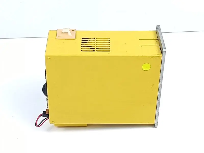 Produktfoto 1 von Fanuc SERVO AMPLIFIER UNIT A06B-6093-H112 Version: D TOPZUSTAND