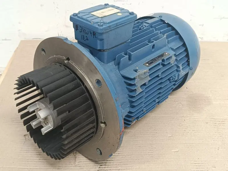 Produktfoto 1 von WEG W21 Premium Flansch Elektromotor IE 3 - AL100L-04 13096349 4P L100L 3kw