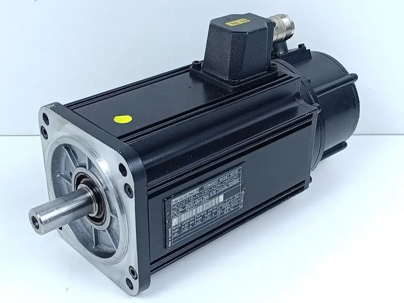 Produktfoto 1 von Indramat Rexroth MDD071B-N-030-N2M-095GB0 Servomotor Part Nr: 254707 TOP ZUSTAND