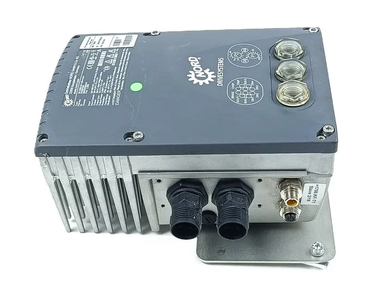 Produktfoto 1 von Nord SK 225E-221-340-A-DU1 Part.No. 275267309 Drivesystems 400V 2,2kw NEUWERTIG