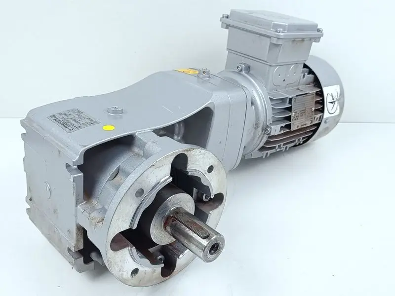 Produktfoto 1 von NORD Getriebemotor SK 80LP/4 CUS TW + SK 92372.V1F-80LP/4 CUS TW TOP ZUSTAND