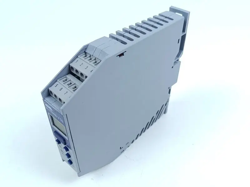 Produktfoto 1 von Jumo 202732/888-888-101/000  Messumformer 20..30V TOP ZUSTAND