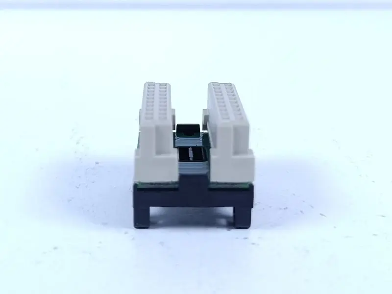 Produktfoto 1 von Pilz ERNI RC2 W028a11 TOP ZUSTAND