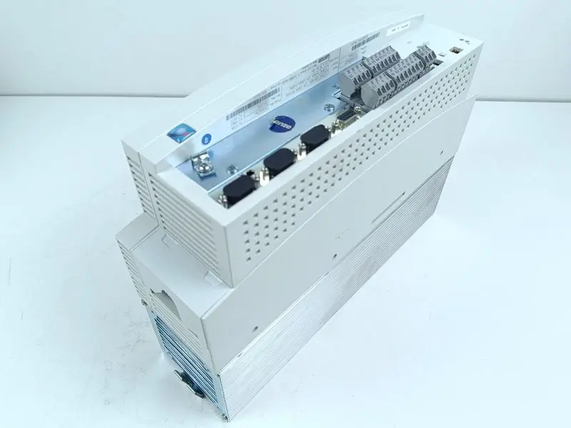 Produktfoto 1 von Lenze EVS9324-EP ID. No. 13015956 33.9324PE.7B.62  TESTED  & TOP ZUSTAND