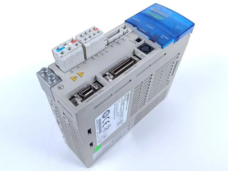 Produktfoto 1 von Omron Servo DRIVER Smartstep R7D-AP02H 230V 200W 50/60Hz NEUWERTIG