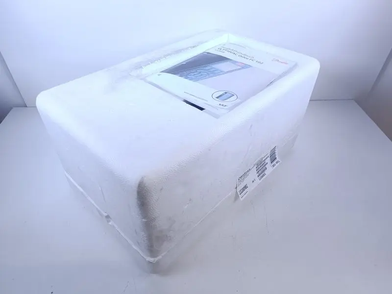 Produktfoto 1 von Danfoss FC-102P3K0T4Z55H1XGXXXXSXXXXAXBXCXXXXDX P/N: 131U0981 OVP UNUSED