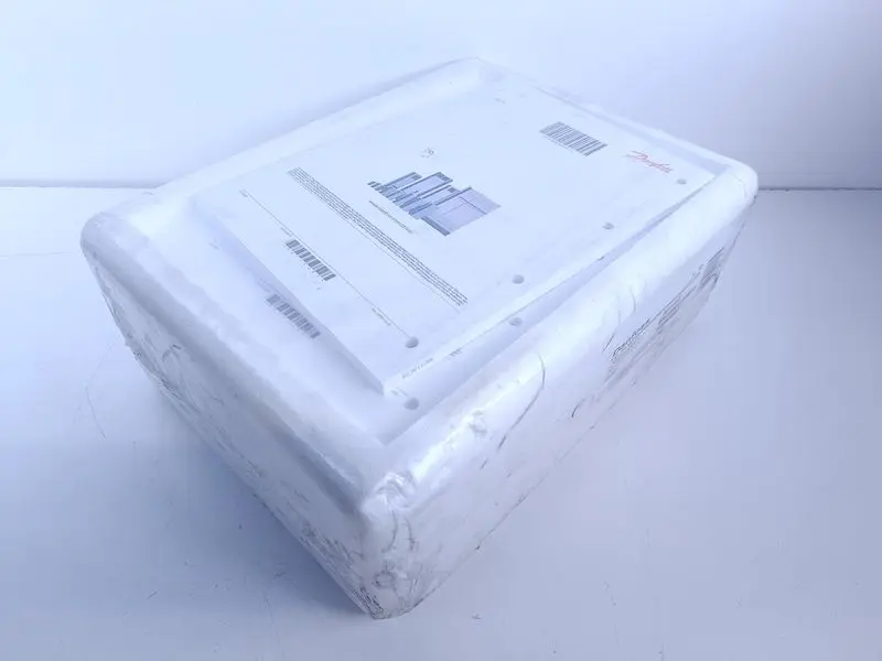Produktfoto 1 von Danfoss FC-102P1K5T4E20H1TGCXXXSXXXXA0BXCXXXXDX P/N: 131N8664 OVP UNUSED SEALED