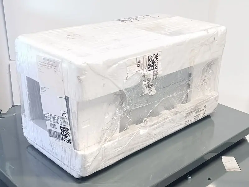 Produktfoto 1 von Danfoss FC-102P45KT4E20H1XGXXXXSXXXXAXBXCXXXXDX P/N: 131F0340 OVP SEALED