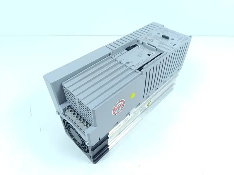 Produktfoto 1 von Nord SK 520E Frequenzumrichter SK 520E-551-340-A-KAR TESTED & TOP ZUSTAND