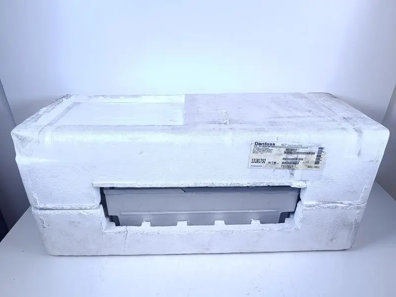 Produktfoto 1 von Danfoss 131B1752 FC-302P15KT5E55H1XGCXXXSXXXXAXBXCXXXXDX UNUSED & OVP